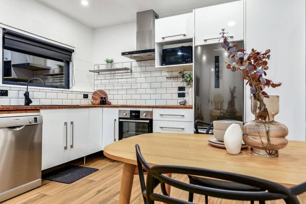 Riverside Apartment هاملتون المظهر الخارجي الصورة